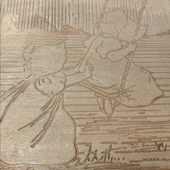 Vintage prairie girls swinging scene Wooden hinged box 6 x 5 x 2”rare find - Picture 4 of 10